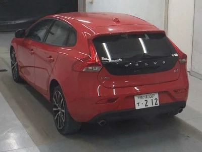 Volvo V40