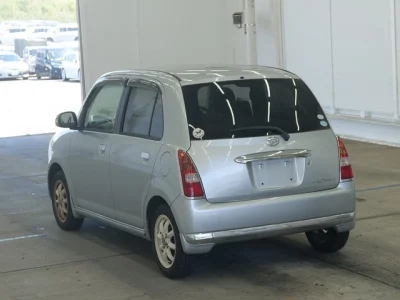 Daihatsu Mira
