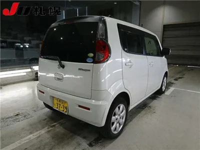 Suzuki MRWAGON
