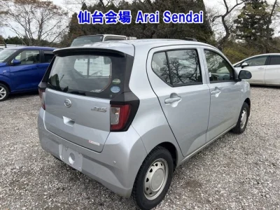 Daihatsu MIRA E S