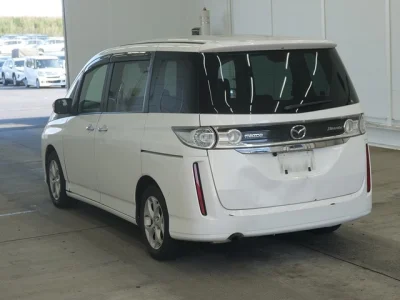 Mazda BIANTE