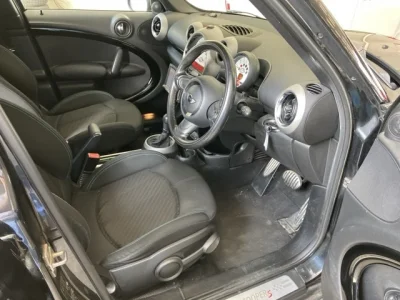 MINI Crossover