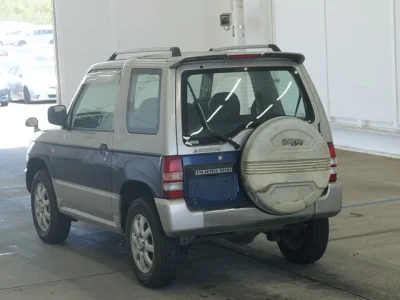 Mitsubishi Pajero Mini