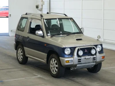 Mitsubishi Pajero Mini