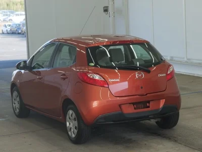 Mazda DEMIO