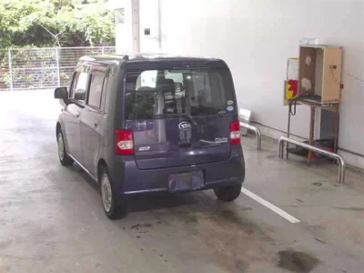 Daihatsu Move Conte