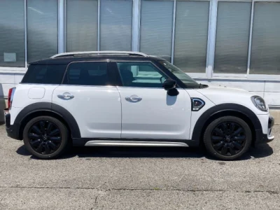MINI Crossover