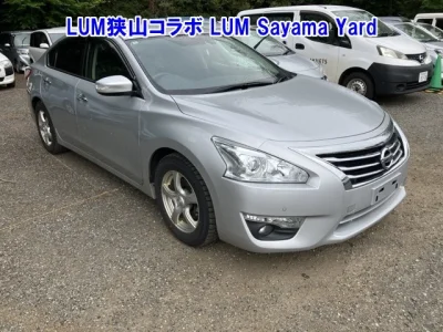 Nissan TEANA