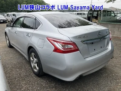 Nissan TEANA