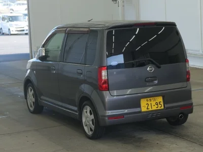 Nissan Otti