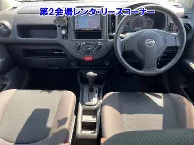 Nissan AD