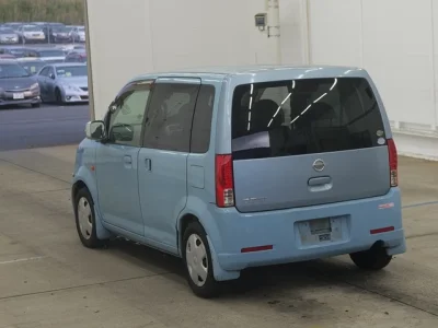 Nissan Otti