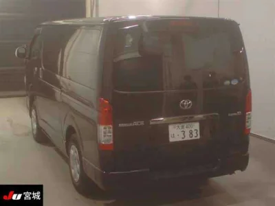 Toyota RegiusAce