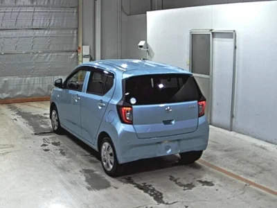 Daihatsu MIRA E S