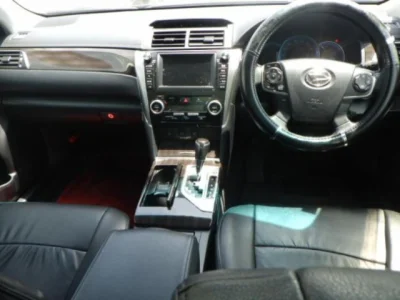 Daihatsu Altis