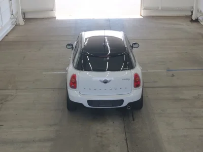 MINI Crossover