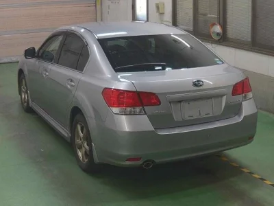 Subaru LEGACY B4