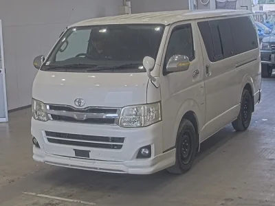 Toyota HiAce Van