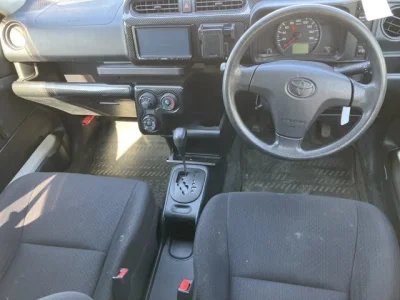 Toyota Succeed