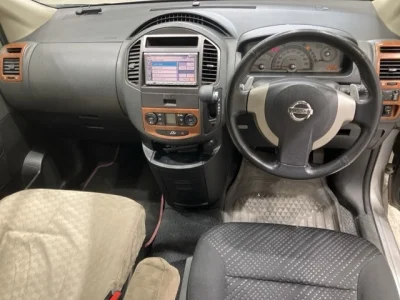 Nissan Lafesta