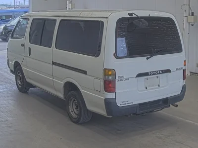 Toyota HiAce Van