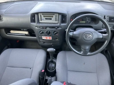 Toyota Succeed
