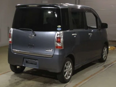 Daihatsu TANTO EXE