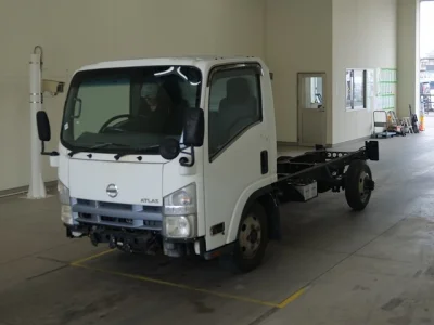 Nissan ATLAS