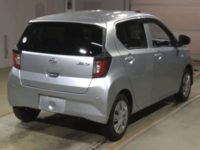 Daihatsu MIRA E S