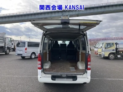 Toyota RegiusAce