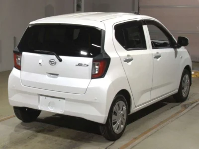 Daihatsu MIRA E S