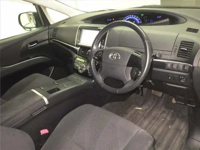 Toyota Estima Hybrid