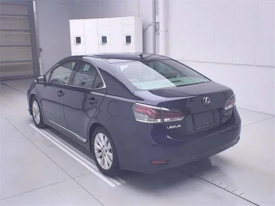 Lexus HS