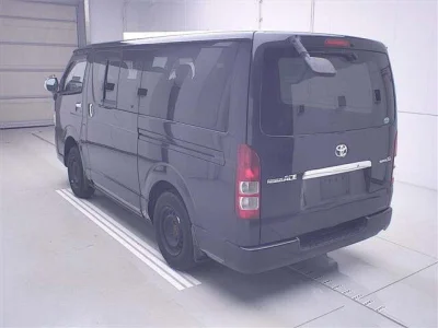 Toyota RegiusAce