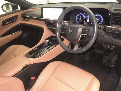 Toyota Crown Sport