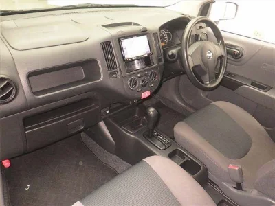 Nissan AD