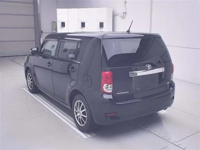 Toyota Corolla Rumion