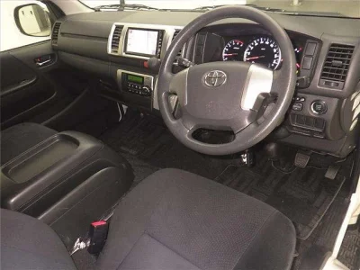 Toyota RegiusAce
