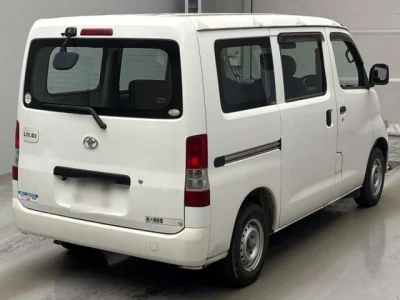 Toyota LiteAce Van
