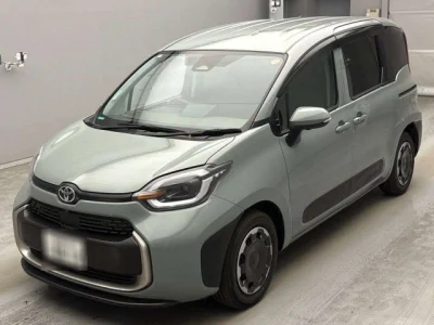 Toyota Sienta