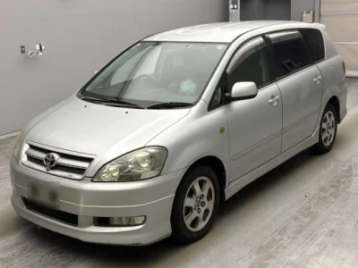 Toyota Ipsum