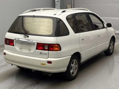 Toyota Ipsum