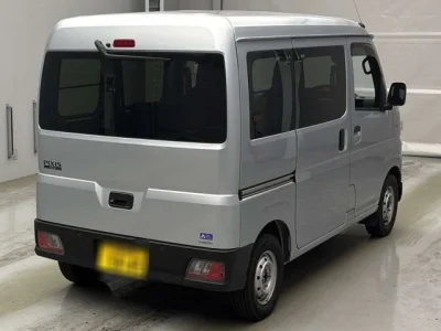 Toyota Pixis Van