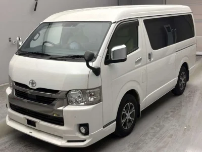 Toyota HiAce Van