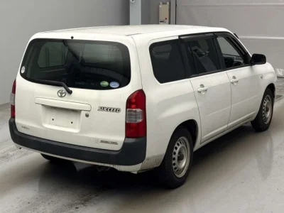 Toyota Succeed