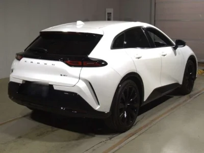 Toyota Crown Sport