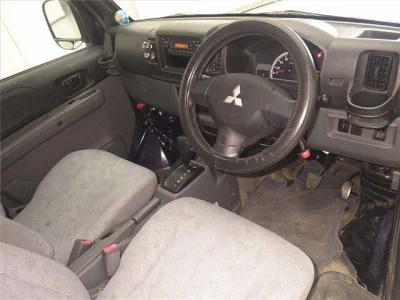 Mitsubishi MINICAB VAN