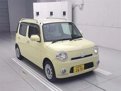 Daihatsu Mira
