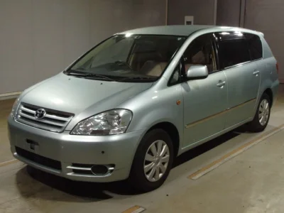 Toyota Ipsum