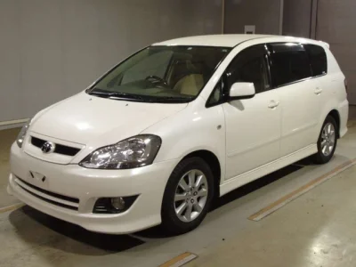 Toyota Ipsum